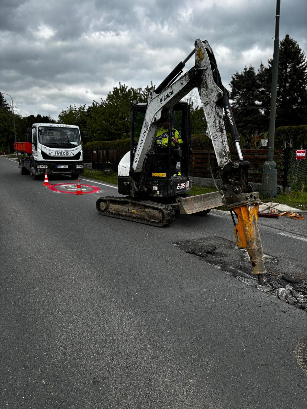 Zakázky a práce techniky